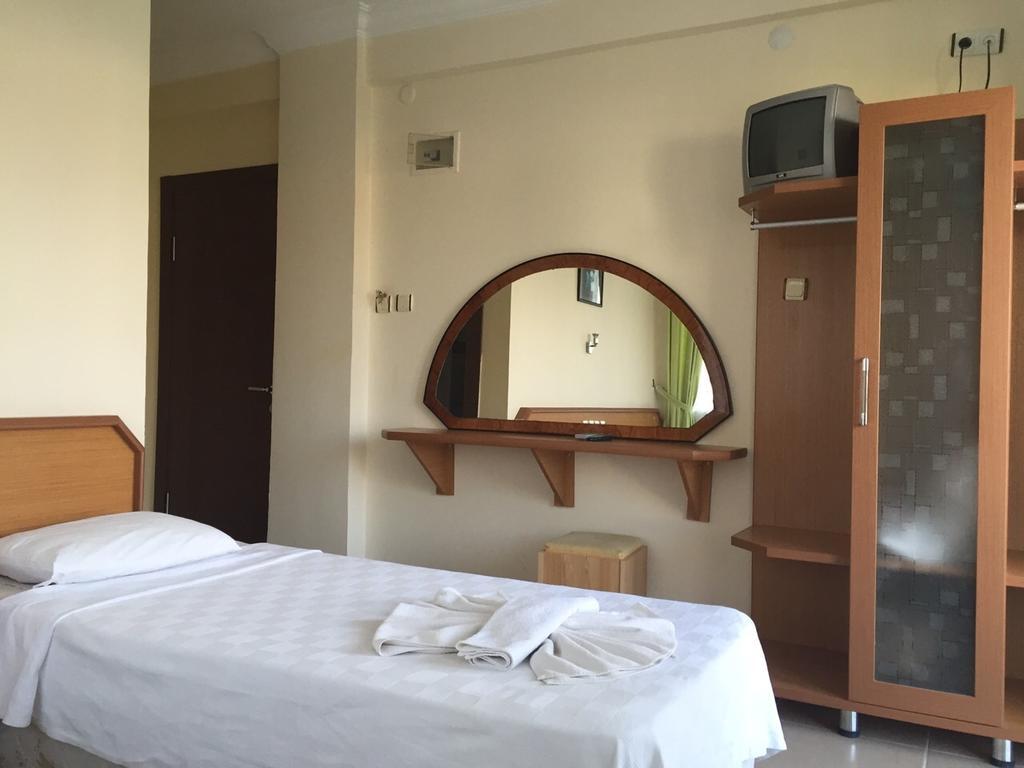 Besik Hotel เฟทิเย ภายนอก รูปภาพ