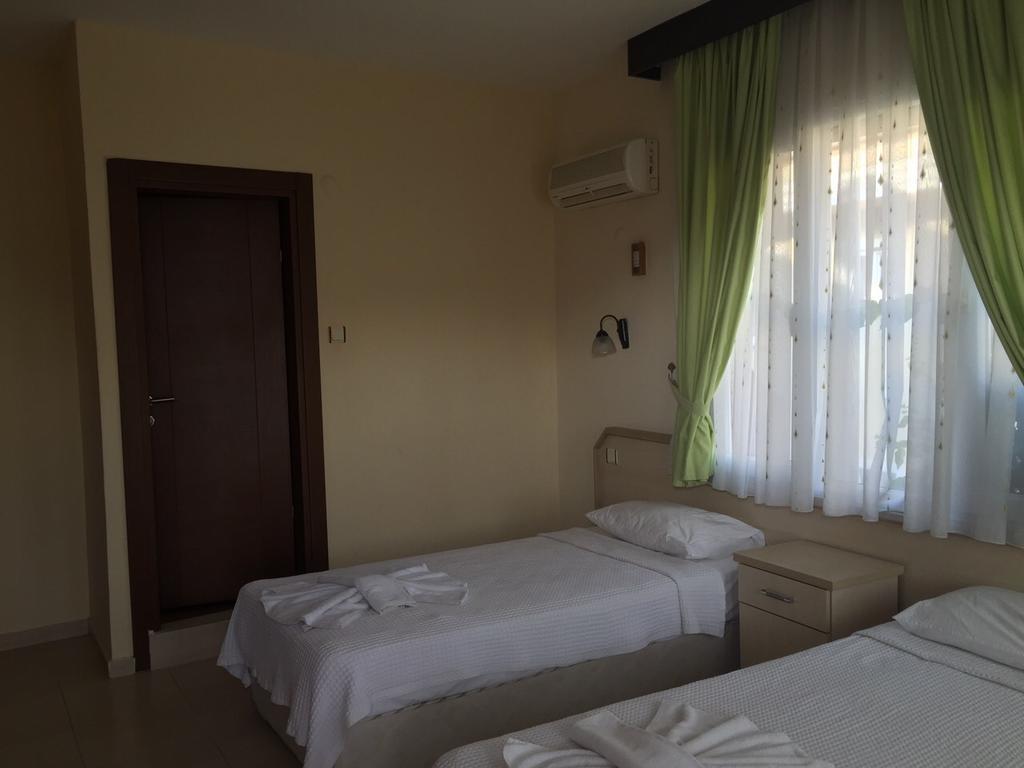 Besik Hotel เฟทิเย ภายนอก รูปภาพ