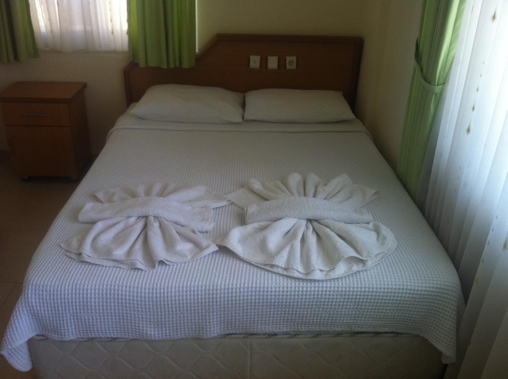 Besik Hotel เฟทิเย ภายนอก รูปภาพ